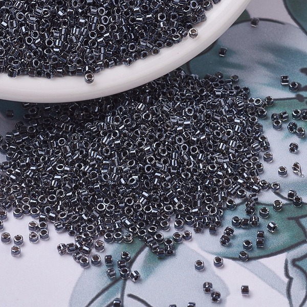 

PandaHall MIYUKI Delica Beads, Cylinder, Japanese Seed Beads, 11/0, (DB0925) Sparkling Charcoal Lined Crystal, 1.3x1.6mm, Hole: 0.8mm, about..., Black
