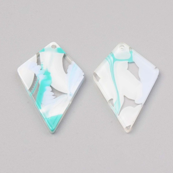 

PandaHall Acrylic Pendants, for DIY Bracelet Necklace Earring Jewelry Craft Making, Kite, Turquoise, 34.5x21x2mm, Hole: 1.5mm Acrylic Others..., Green