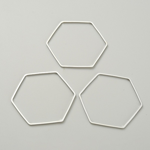 

PandaHall Alloy Linking Rings, Platinum, Hexagon, 40x35x1mm, Inner Diameter: 38x33.5mm Alloy Hexagon