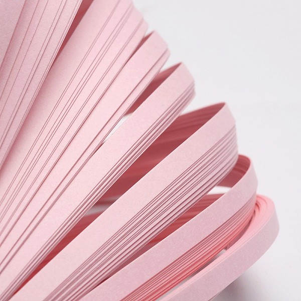 

PandaHall Quilling Paper Strips, Lavender Blush, 530x5mm, about 120strips/bag Paper Pink
