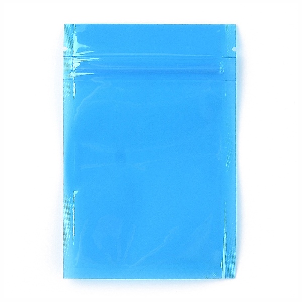 プラスチック製の透明なジップロックバッグ