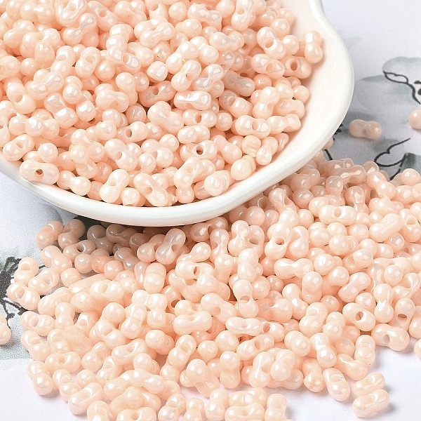 

PandaHall Opaque Colours Luster Glass Seed Beads, Peanut, PeachPuff, 6x3.5x3mm, Hole: 1mm, about 7258pcs/pound Glass Peanut Brown