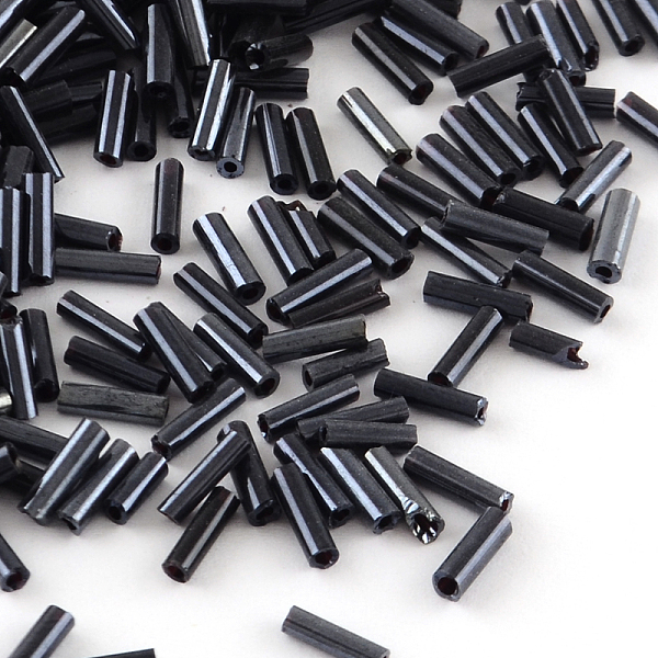 

PandaHall Plated Glass Bugle Beads, Iris, Hematite Plated, 4~4.5x2mm, Hole: 1mm, about 450g/bag, 14000pcs/bag Glass