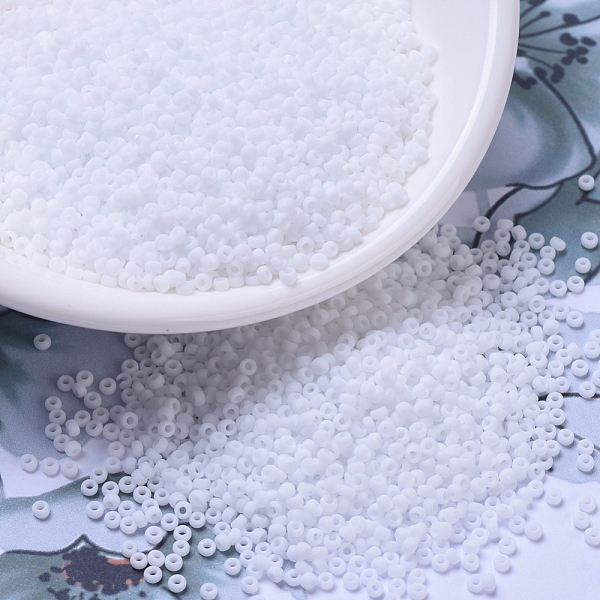 

PandaHall MIYUKI Round Rocailles Beads, Japanese Seed Beads, 11/0, (RR402F) Matte White, 2x1.3mm, Hole: 0.8mm, about 50000pcs/pound Glass...