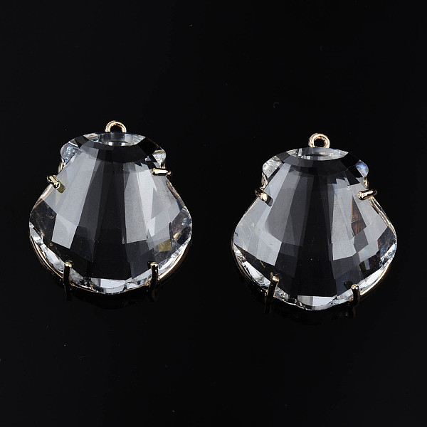 

PandaHall Transparent Glass Pendants, with Brass Findings, Long-Lasting Plated, Faceted, Shell Shape, Light Gold, 26x23x9.5mm, Hole: 1.4mm..., Clear