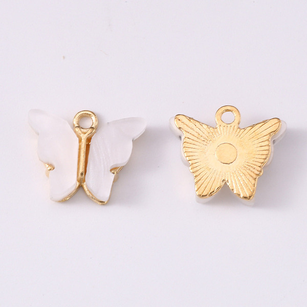 

PandaHall Alloy Enamel Pendants, Butterfly, Light Gold, Floral White, 14x16.5x3mm, Hole: 1.6mm Alloy+Enamel Butterfly