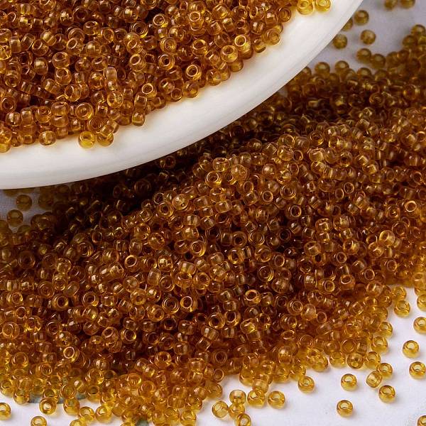 

PandaHall MIYUKI Round Rocailles Beads, Japanese Seed Beads, 15/0, (RR158) Transparent Olive, 15/0, 1.5mm, Hole: 0.7mm, about 5555pcs/10g..., Green