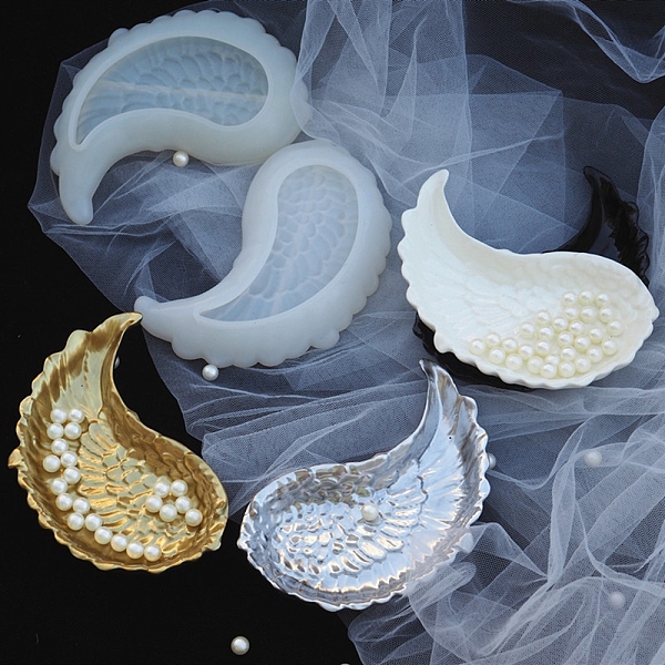 

PandaHall Angel Wing Jewelry Tray Silicone Molds, Resin Casting Molds, For UV Resin, Epoxy Resin Jewelry Making, White, 132x90x25mm, Inner...