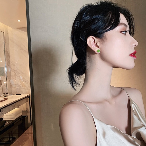 

PandaHall Alloy Enamel Stud Earrings, with 925 Sterling Silver Pins, Golden, Square, 18x12mm Alloy Square