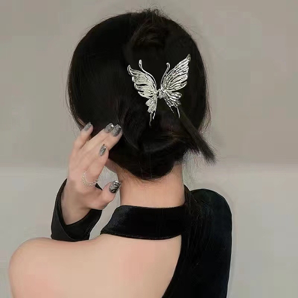 Alloy Claw Hair Cli… - image
