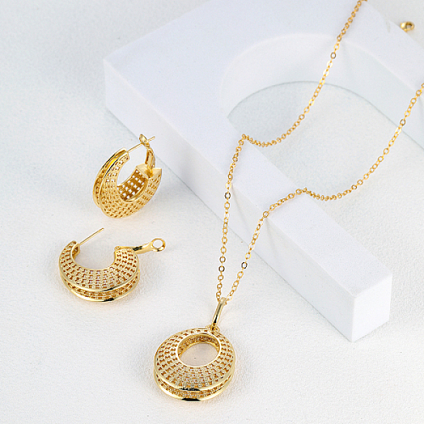 

PandaHall Brass Hollow Donut Pendant Necklaces & Hoop Earrings, Jewelry Set, Golden, Necklaces: 450mm, Earrings: 33x27mm Brass Donut