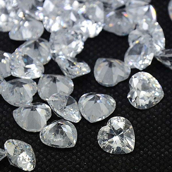 

PandaHall Cubic Zirconia Pointed Back Cabochons, Grade A, Faceted, Heart, Clear, 5x5x3mm Cubic Zirconia Heart Clear