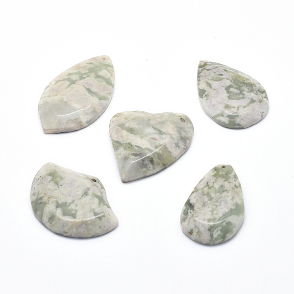 

PandaHall Natural Peace Jade Pendants, Faceted, Mixed Shapes, 37~52x30~52x6~7mm, Hole: 1.6mm Peace Jade Mixed Shapes