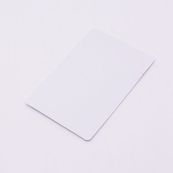 

PandaHall Flannelette and Plastic Necklace Display Cards, Rectangle, White, 9x6x0.1cm Plastic Rectangle White