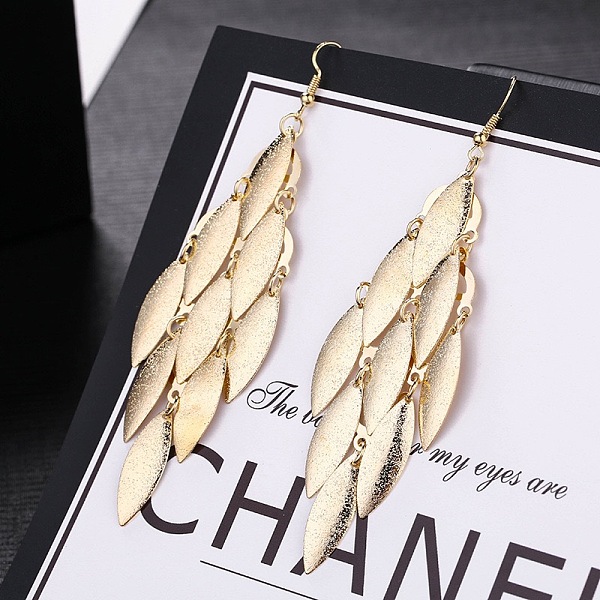 

PandaHall Fashionable Alloy Tassel Earrings, Horse Eye Dangle Earrings for Women, Golden Alloy
