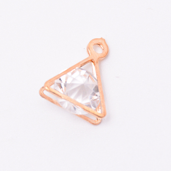 

PandaHall Glass Rhinestone Pendants, with Iron Findings, Triangle, Crystal, Light Gold, 15x11.5x7.5mm, Hole: 1.8mm Iron+Rhinestone Triangle