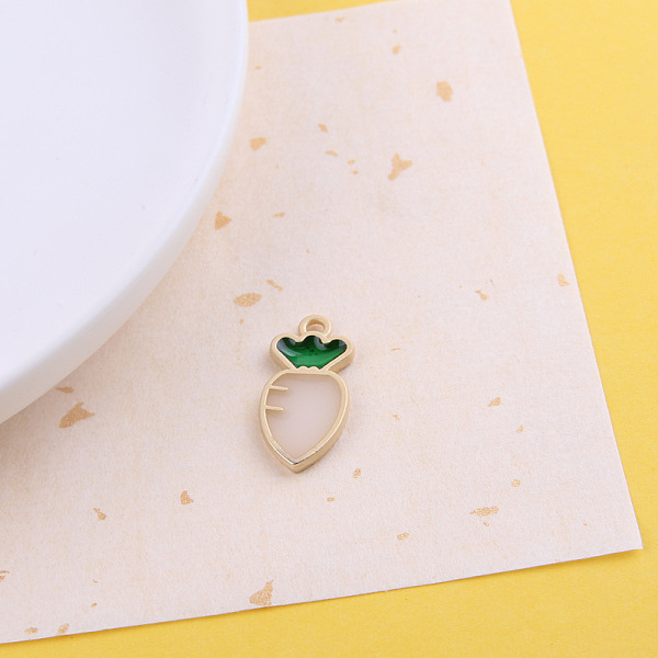 

PandaHall Alloy Pendants, with Enamel, Cadmium Free & Lead Free, DIY Accessories, Carrot, Matte Gold Color, White, 25x12mm Alloy+Enamel...