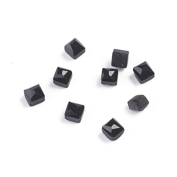 

PandaHall Opaque Glass Cabochons, Faceted, Square, Black, 2.5x2.5x2mm Glass Square Black