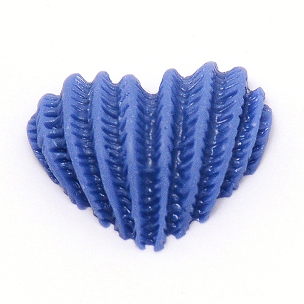 

PandaHall Resin Cabochons, DIY for Earrings & Bobby pin Accessories, Heart, Royal Blue, 16x20x6.5mm Resin Heart