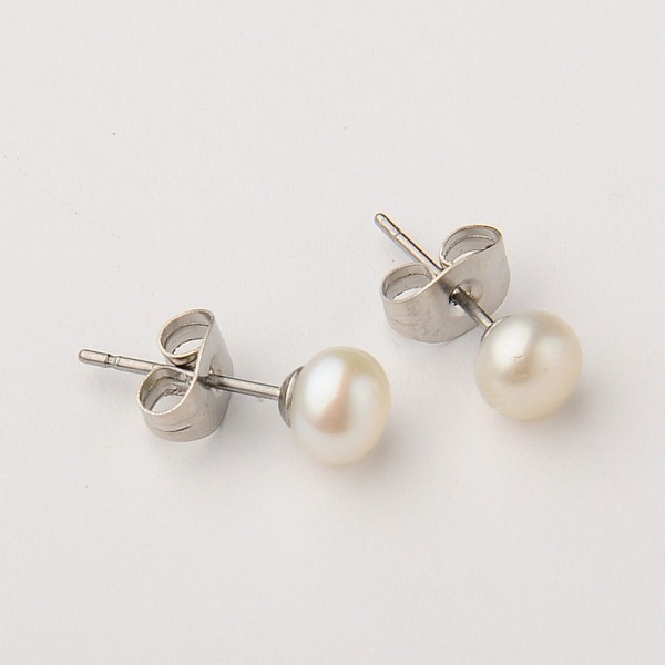 

PandaHall Grade AA Pearl Ball Stud Earrings, with 304 Stainless Steel Earrings Components, Seashell Color, 5~5.5mm, Pin: 0.5mm Pearl