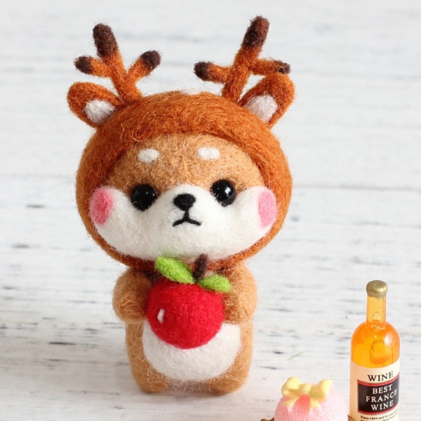 

PandaHall Needle Felting Kit with Instructions, 4 Pcs Felting Needles, 100% 66S Wool, 1PC Felting Foam Pad, Antler Shape Shiba Inu Dog..., Brown