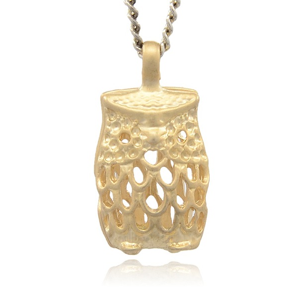 

PandaHall Matte Alloy Bird Pendants, Owl for Halloween, Hollow, Golden, 25x13x8mm, Hole: 2mm Alloy Owl