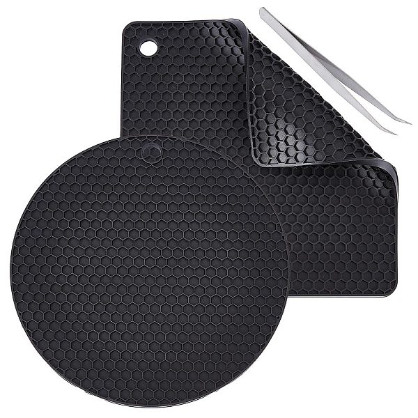 

PandaHall GORGECRAFT 2 Styles Silicone Doming Mats 18cm Round Square Resin Table Trivet Mats with Tweezer Heat Proof Black Honeycomb Rubber...