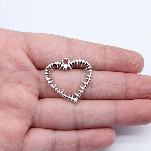 

PandaHall Alloy Pendants, Tibetan Style, Hollow Heart, Antique Silver, 24x24mm Alloy Heart