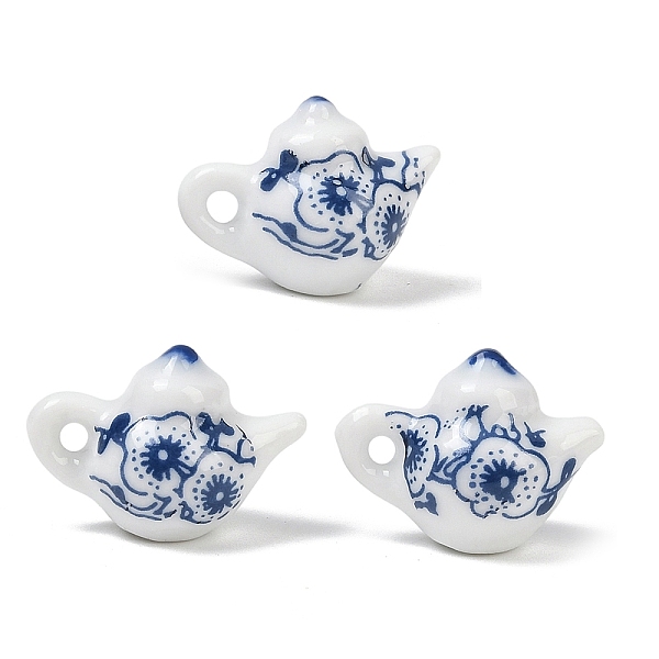 青い花柄プリントの磁器製チャーム