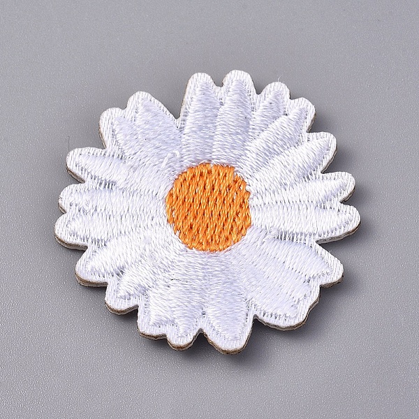PandaHall Computerized Embroidery Cloth Iron on/Sew on Patches, Costume Accessories, Appliques, Daisy, White, 30x1.6mm Cloth Flower White