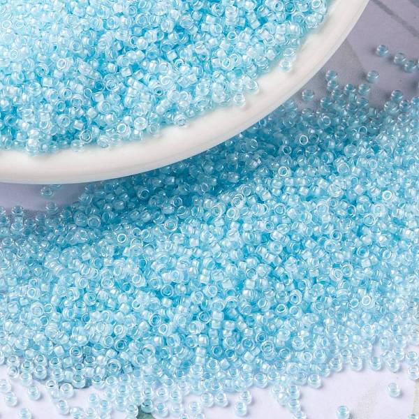 

PandaHall MIYUKI Round Rocailles Beads, Japanese Seed Beads, (RR220) Aqua Mist Lined Crystal, 15/0, 1.5mm, Hole: 0.7mm, about 27777pcs/50g..., Cyan
