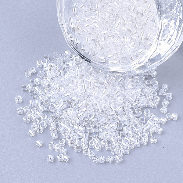 

PandaHall Glass Cylinder Beads, Seed Beads, Transparent Colours Lustered, Round Hole, Clear, 1.5~2x1~2mm, Hole: 0.8mm, about 8000pcs/bag...