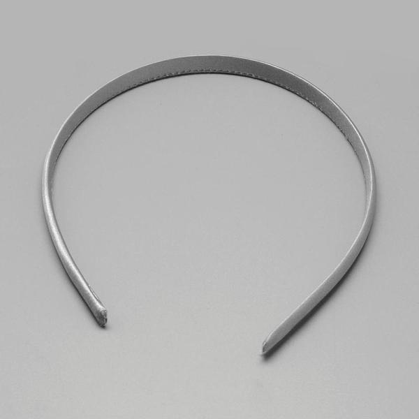 

PandaHall Plain Plastic Hair Band Findings, No Teeth, Covered with Cloth, Light Grey, 120mm, 9.5mm Plastic Gray