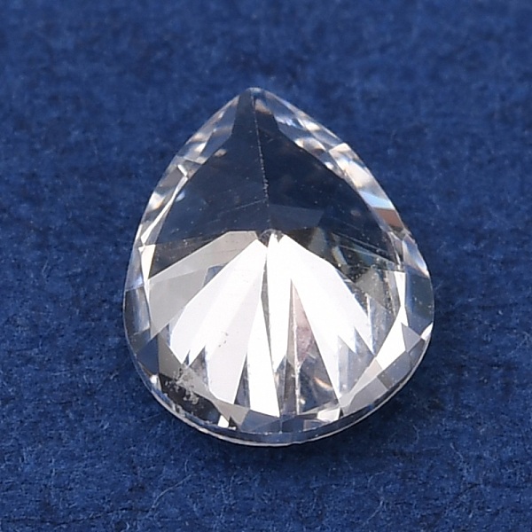 

PandaHall Teardrop-Shaped Cubic Zirconia Cabochons, Faceted & Point Back, Clear, 5x4x2.5mm Cubic Zirconia Teardrop Clear
