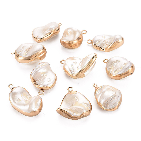 

PandaHall Electroplate Freshwater Shell Pendants, with Golden Iron Edge and Loop, Nuggets, Dyed, Old Lace, 21~32.5x14~24x6~21mm, Hole: 1.8mm...