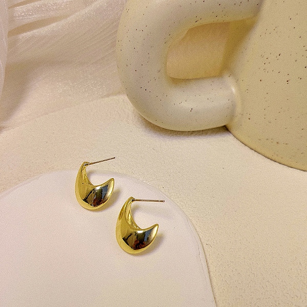 

PandaHall Crescent Moon Alloy Stud Earrings, Golden, 23x23mm Alloy Moon