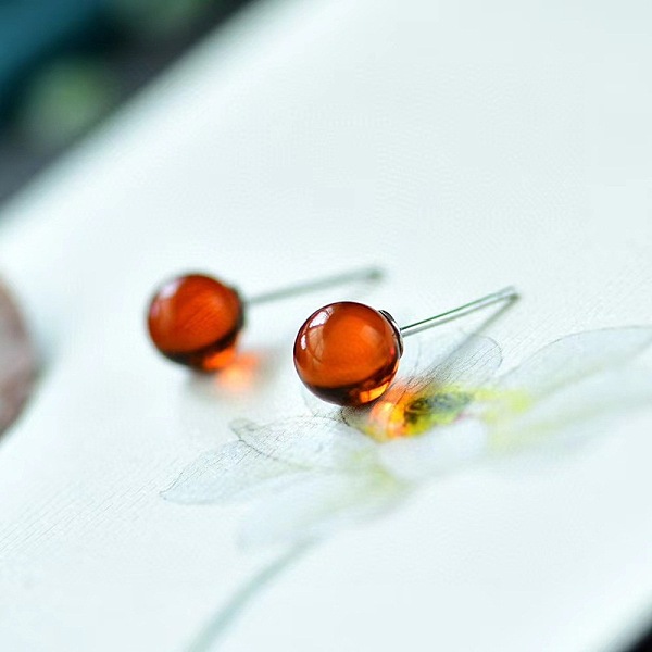 

PandaHall Natural Amber Round Ball Stud Earrings with Sterling Silver Pins for Women, 5mm Amber Round