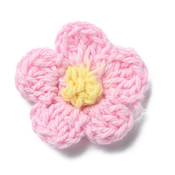 ツートーンの梅の花の手作りのかぎ針編みの綿の飾りアクセサリー