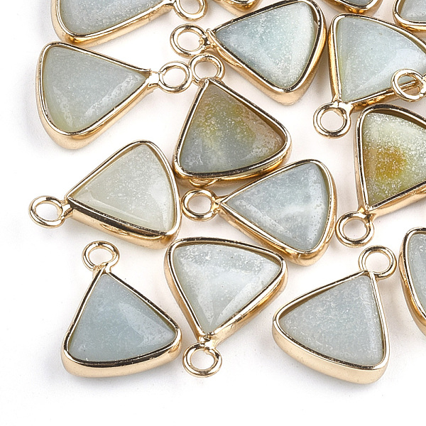 

PandaHall Natural Green Aventurine Pendants, with Brass Findings, Triangle, Golden, 16~16.5x12.5x5mm, Hole: 2mm Green Aventurine Triangle