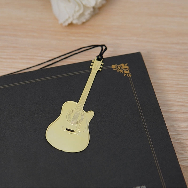 

PandaHall Brass Bookmarks with Tassel, Musical Note Bookmark for Music Lover, Golden, Guitar, Packing: 116x56mm Brass Guitar