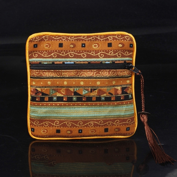 

PandaHall Square Chinese Style Cloth Tassel Bags, with Zipper, for Bracelet, Necklace, Goldenrod, 11.5x11.5cm Cloth Square Gold