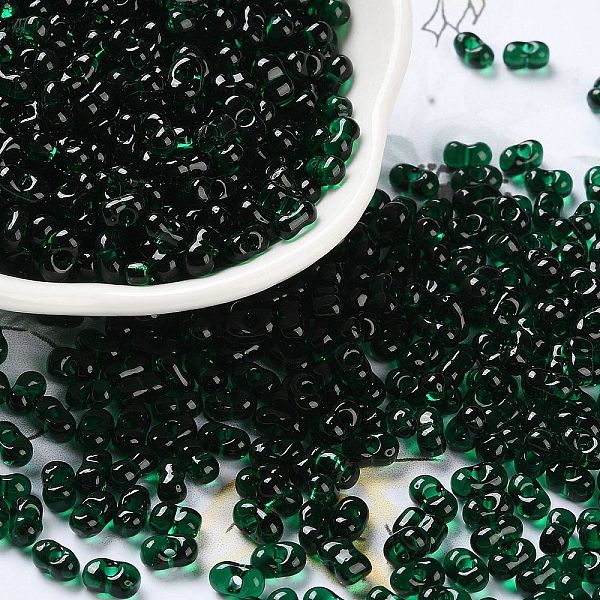

PandaHall Glass Seed Beads, Transparent Colours, Silver Lined, Peanut, Dark Green, 5~6x2.5~3x3~3.5mm, Hole: 1~1.2mm, about 5000pcs/pound...