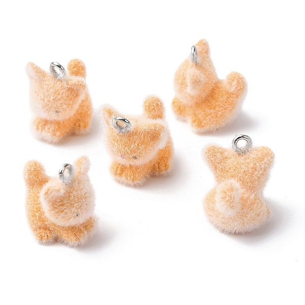 Подвески из смолы в виде стай животных