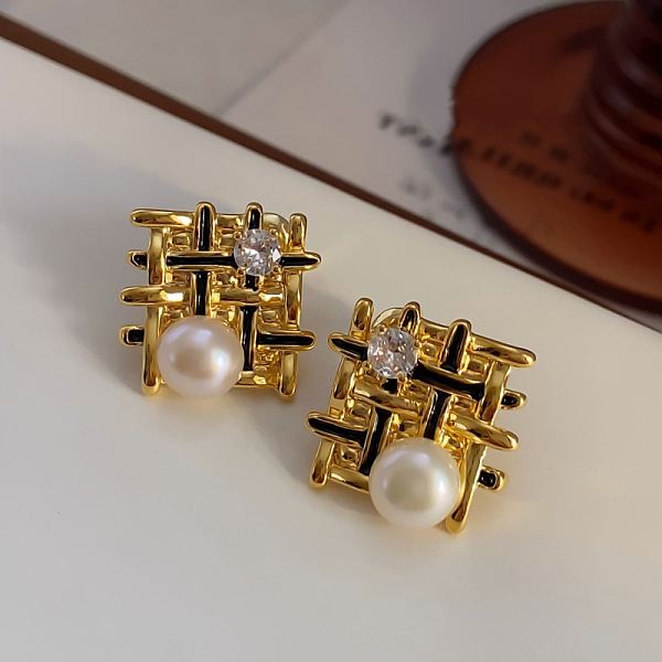 編み込み菱形真鍮マイクロパヴェクリアキュービックジルコニアスタッドピアス