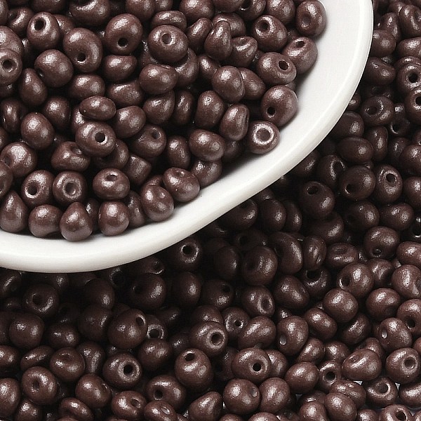 

PandaHall 6/0 Glass Seed Beads, Opaque Colours Luster, Teardrop, Coconut Brown, 4~5x4~4.5x3~4mm, Hole: 0.8~0.9mm, about 5625pcs/pound Glass...