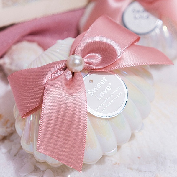 White Shell Shaped … - image