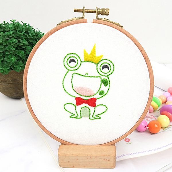 

PandaHall DIY Display Decoration Embroidery Kit, including Embroidery Needles & Thread & Fabric, Plastic Embroidery Hoop, Frog Pattern...