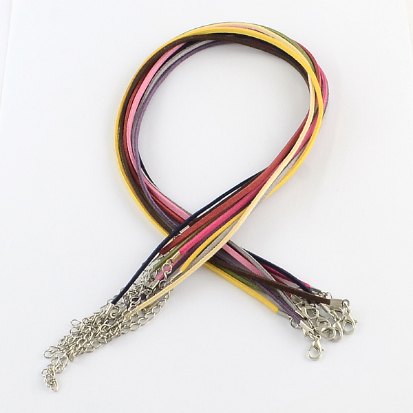Изготовление ожерелья из искусственной замши диаметром 2 мм с железными цепями и застежками в виде когтей лобстера