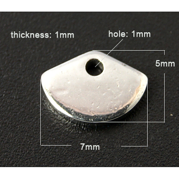 

PandaHall 201 Stainless Steel Stamping Blank Tag Pendants, Shelll, 7x5x1mm, Hole: 1mm 201 Stainless Steel Shell Shape