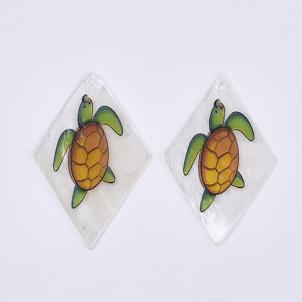 

PandaHall Printed Capiz Shell Pendants, Single-Sided Printed, Rhombus with Sea Turtle, Colorful, 48~49.5x29.5~30.5x1mm, Hole: 1.6mm Capiz...